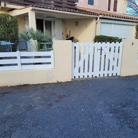 Comme A La Maison Marseillan (Herault)