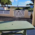 Comme A La Maison